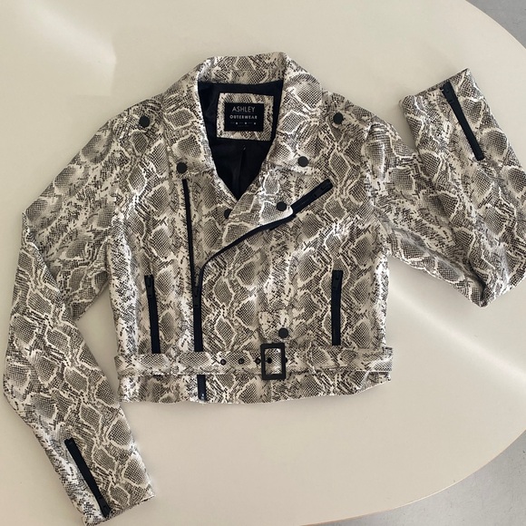 Ashley Outerwear Jackets & Blazers - Vintage Monochrome Snakeskin Faux Leather Jacket